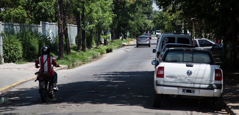 Organización del tránsito y nuevo alumbrado público en sede Origone