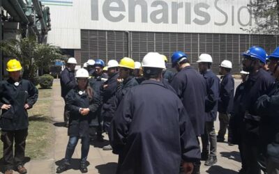 Visita de estudiantes de ITI a la planta de Tenaris