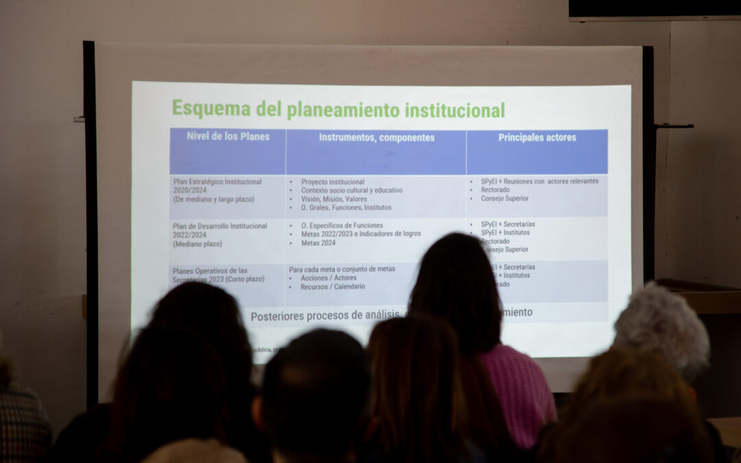 La UNAHUR comenzó el proceso de Evaluación Institucional